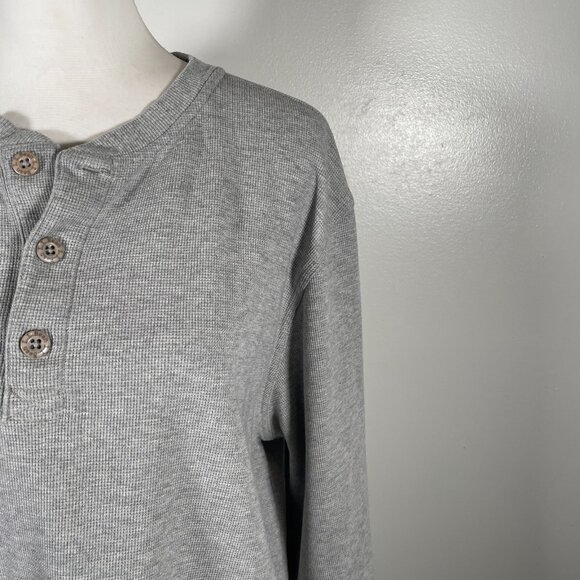 L.L. Bean Thermal Shirt Men's LT Gray Waffle Knit Traditional Fit Henley Neck - Picture 4 of 15